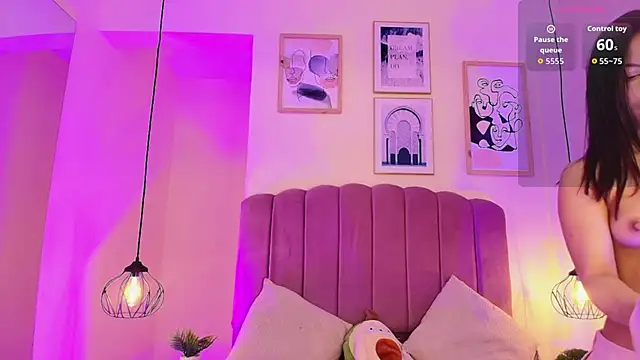 Snapshot of Isabelgh_ chatting on 10-08-25, 03:37 Isabelgh online show from 10-08-25, 03:37