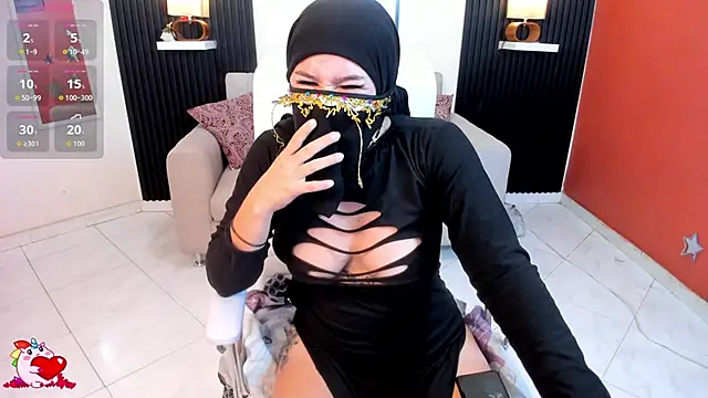 Snapshot of May_hadi chatting on 09-25-25, 05:44 May hadi online show from 09-25-25, 05:44