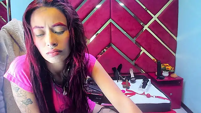 Kataleya Luck online show from 11-26-25, 03:29