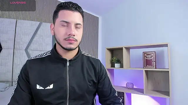 Axel grey  online show from 02-15-26, 12:36