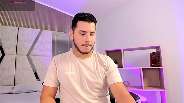 Axel grey  online show from 02-17-26, 12:45