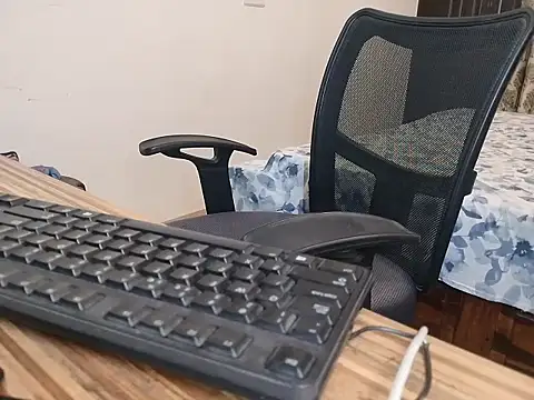 Cynthia011 online show from 09-18-25, 04:09