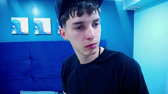 Jheampiiero online show from 09-19-25, 01:23