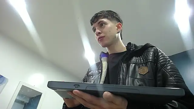 Jheampiiero online show from 11-25-25, 12:38