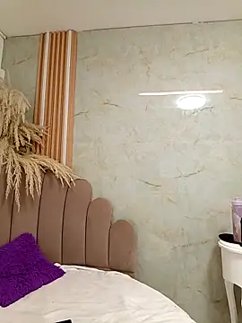 lanarios online show from 10-11-25, 04:22