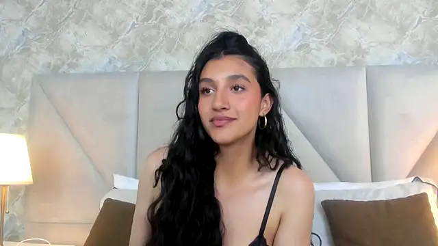 Snapshot of ValentiinaCruz chatting on 10-23-25, 10:41 ValentiinaCruz online show from 10-23-25, 10:41