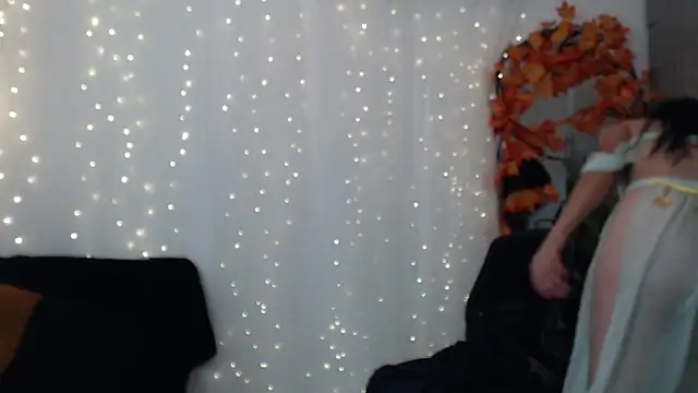 Snapshot of cristal_aixa12 chatting on 09-28-25, 07:19 cristal aixa12 online show from 09-28-25, 07:19