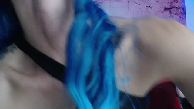 Snapshot of cristal_aixa12 chatting on 09-30-25, 08:03 cristal aixa12 online show from 09-30-25, 08:03