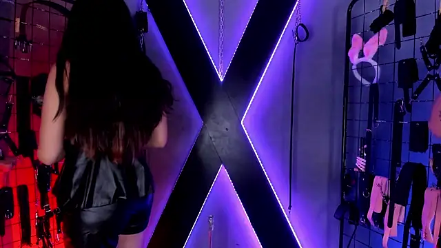 VictoryaLiah BDSM online show from 04-22-26, 10:50