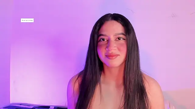 Snapshot of Megan_Luxe chatting on 03-12-26, 04:51 Megan Luxe online show from 03-12-26, 04:51