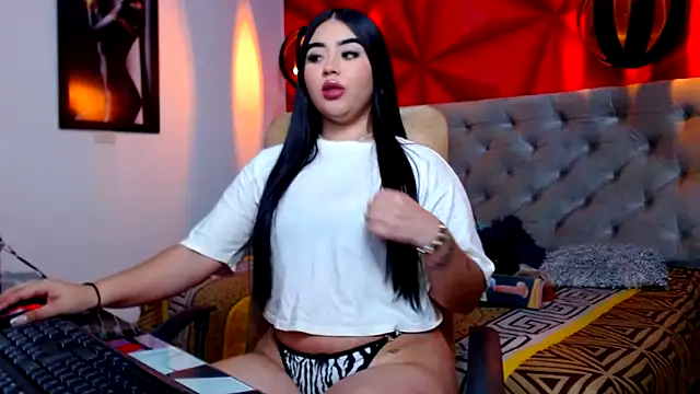 Snapshot of IsabellaaSweet chatting on 09-16-25, 06:31 IsabellaaSweet online show from 09-16-25, 06:31