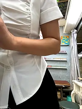 Snapshot of xiaoqiao_ss chatting on 09-09-25, 03:06 xiaoqiao ss online show from 09-09-25, 03:06