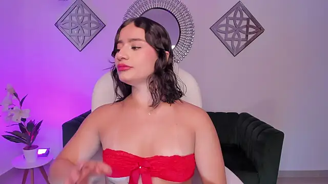 Saskia litt online show from 09-30-25, 04:06