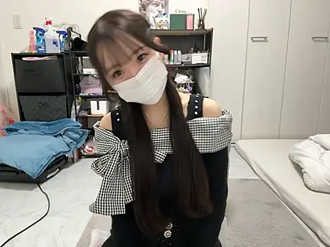 nano-da-u online show from 10-04-25, 02:37