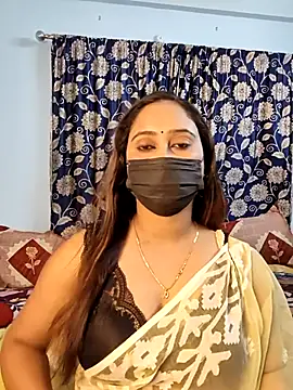 Cute-lusi online show from 10-25-25, 01:07