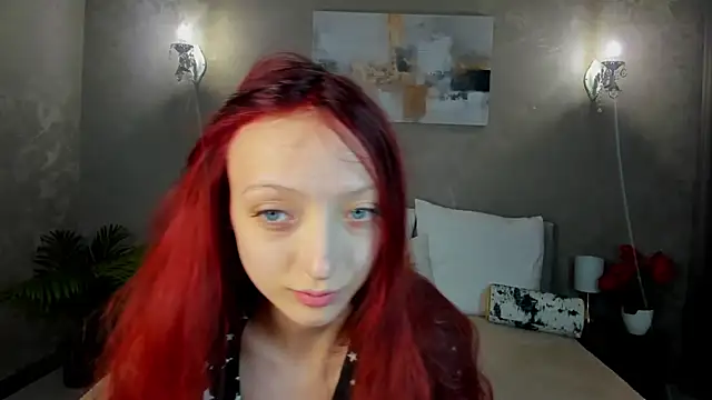 Snapshot of Daria_J chatting on 12-14-25, 04:07 Daria J online show from 12-14-25, 04:07