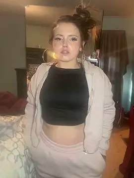 Snapshot of JuicyExxxperience chatting on 12-01-25, 02:00 JuicyExxxperience online show from 12-01-25, 02:00