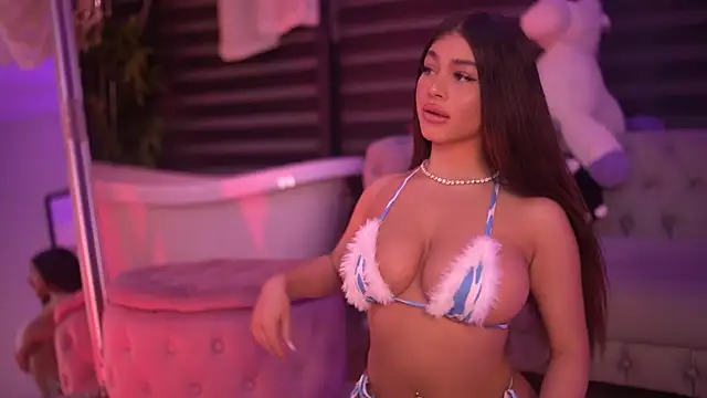 BellaNoirre online show from 12-04-25, 06:38