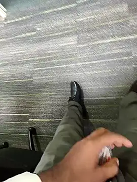 hotboy43339 online show from 11-06-25, 01:50