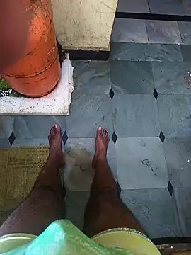 hotboy43339 online show from 01-17-26, 08:08