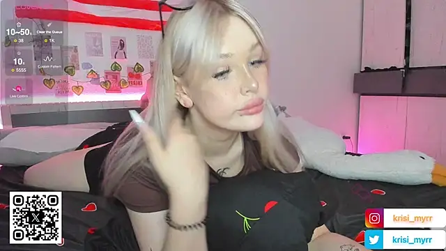 Snapshot of myrzilka chatting on 10-08-25, 12:47 myrzilka online show from 10-08-25, 12:47