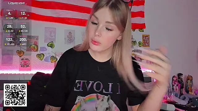 Snapshot of myrzilka chatting on 03-09-26, 03:38 myrzilka online show from 03-09-26, 03:38