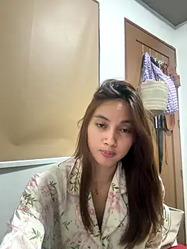 LanySylvia online show from 10-21-25, 04:08