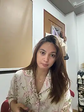 LanySylvia online show from 11-03-25, 02:07