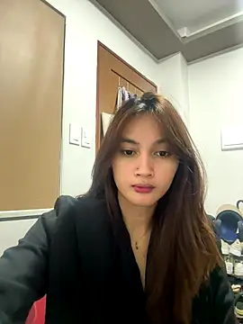 LanySylvia online show from 11-06-25, 02:29