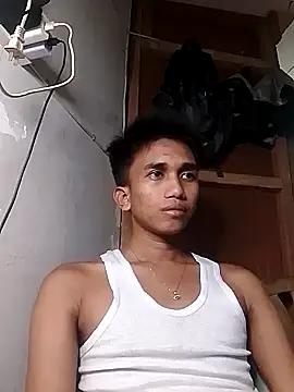 charlie0728 online show from 10-12-25, 05:12