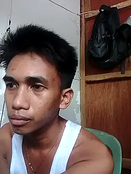 charlie0728 online show from 10-13-25, 05:18