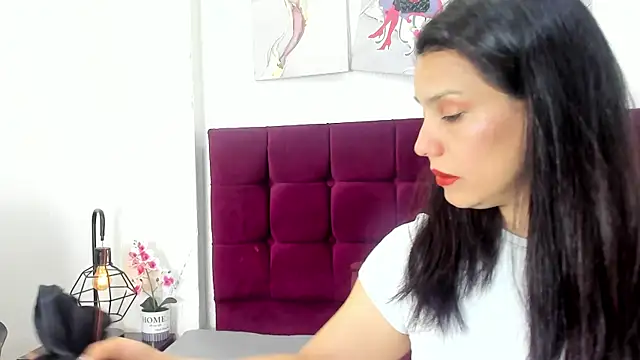 MashaPiink online show from 09-29-25, 12:32