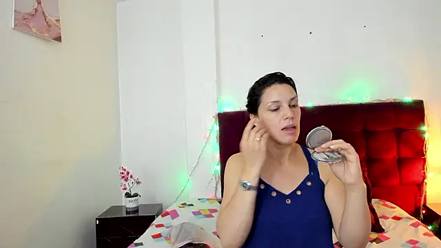 MashaPiink online show from 03-18-26, 12:52