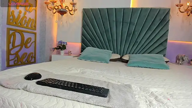 Snapshot of shantala_nastasiia chatting on 11-14-25, 12:59 shantala nastasiia online show from 11-14-25, 12:59