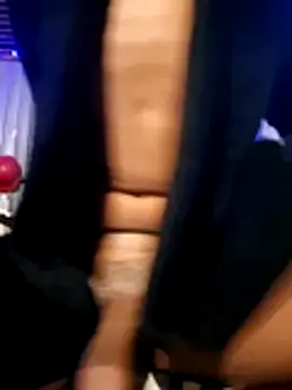 Snapshot of DxckMan3 chatting on 11-30-25, 03:21 DxckMan3 online show from 11-30-25, 03:21