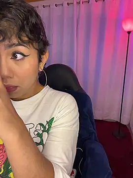 ZahaRose online show from 11-27-25, 02:46