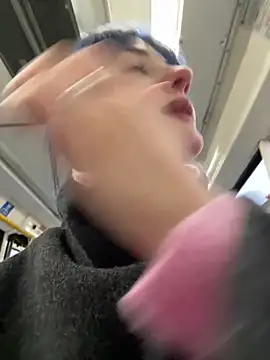 Only April online show from 04-16-26, 03:18