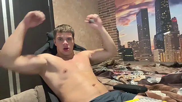 Snapshot of MusclePhantom chatting on 09-18-25, 08:33 MusclePhantom online show from 09-18-25, 08:33