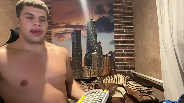 Snapshot of MusclePhantom chatting on 10-10-25, 07:57 MusclePhantom online show from 10-10-25, 07:57