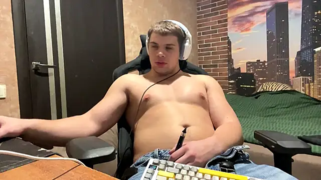 MusclePhantom online show from 03-09-26, 09:19