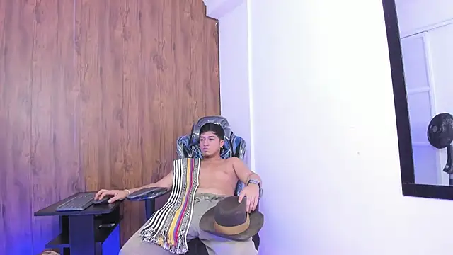 juanmechanic  online show from 10-11-25, 03:17