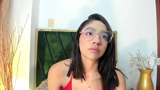 IvyJhons online show from 10-07-25, 11:40