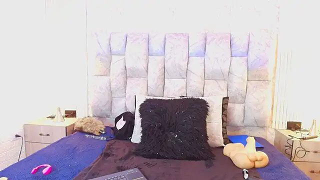 railey rosse  online show from 09-24-25, 07:39