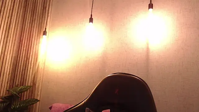 KimGarces online show from 10-05-25, 03:32