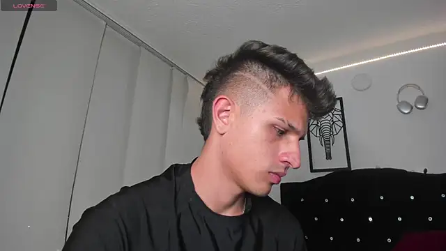 kevin ahss online show from 10-27-25, 11:09