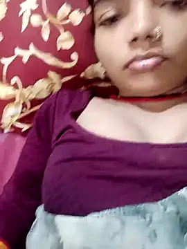 Snapshot of Hitsda chatting on 10-14-25, 12:44 Hitsda online show from 10-14-25, 12:44