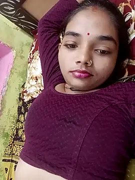 Snapshot of Hitsda chatting on 11-04-25, 02:27 Hitsda online show from 11-04-25, 02:27