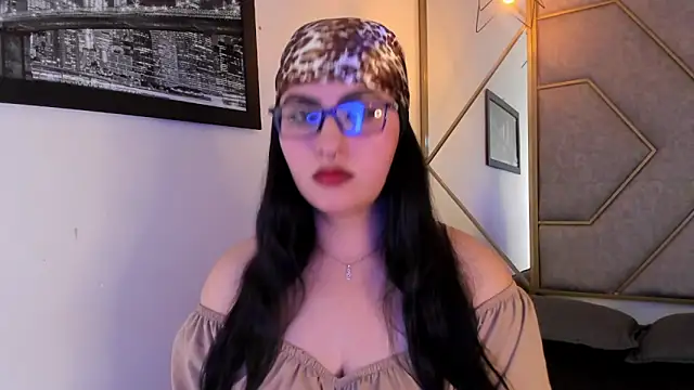 NavannyCattan online show from 11-09-25, 06:01