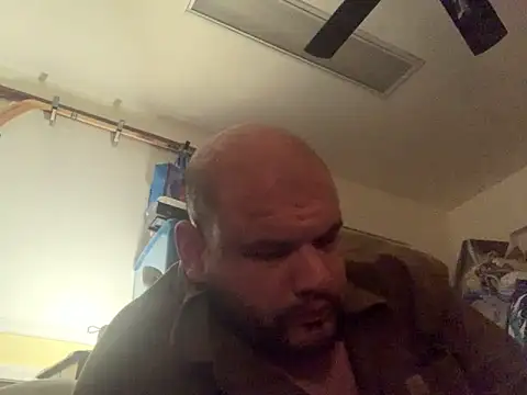 Snapshot of shakeweight chatting on 02-07-26, 09:24 shakeweight online show from 02-07-26, 09:24