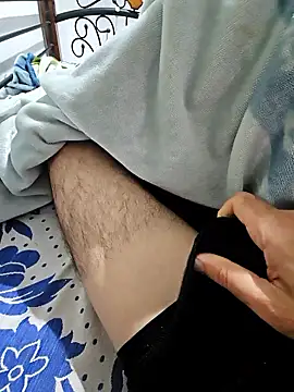 Snapshot of fena-sikerimmm chatting on 12-13-25, 10:48 fena-sikerimmm online show from 12-13-25, 10:48